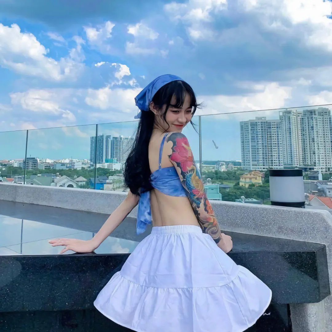 山茶花飘零
